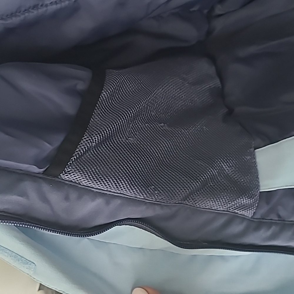 Ski jacket - Picture 8 of 10